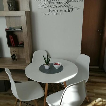 Apartman Gust 赫尔采格诺维 外观 照片