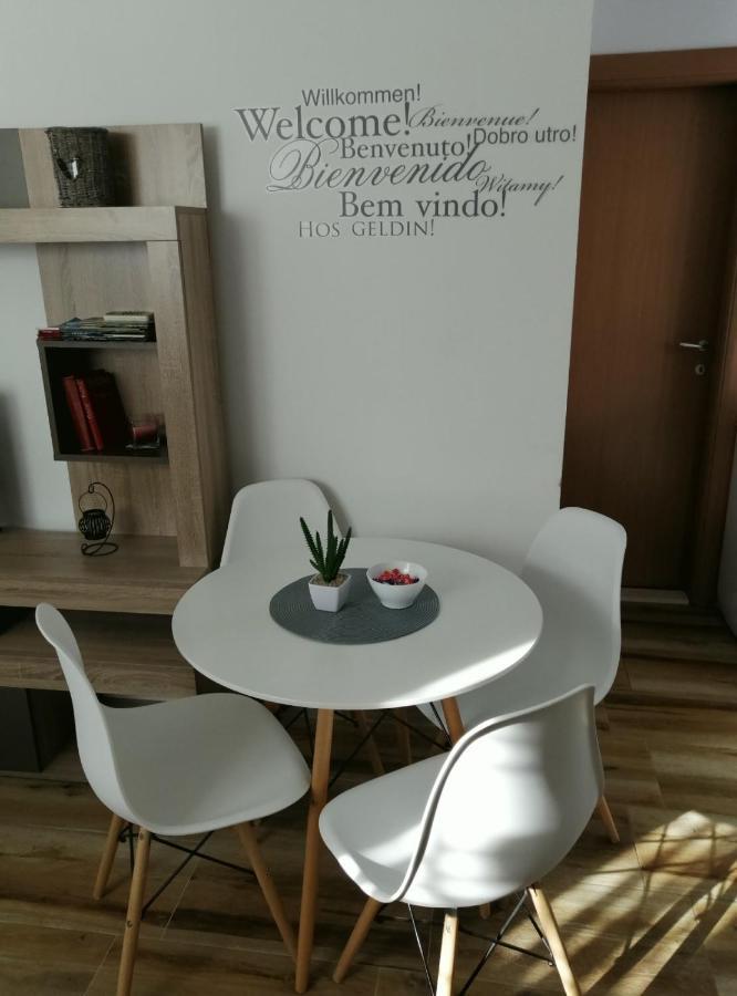 Apartman Gust 赫尔采格诺维 外观 照片